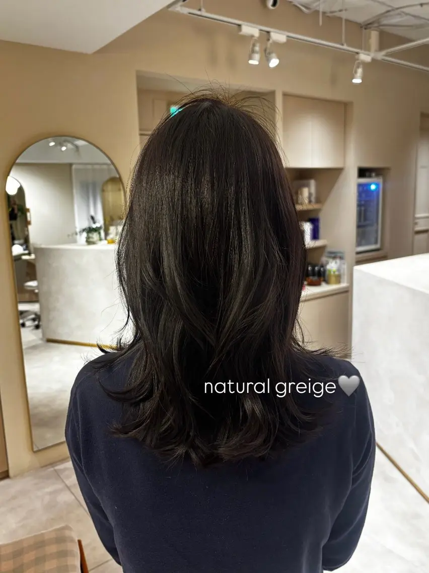 ミディアム カラー ヘアカラー 美月 🌙のヘアスタイル