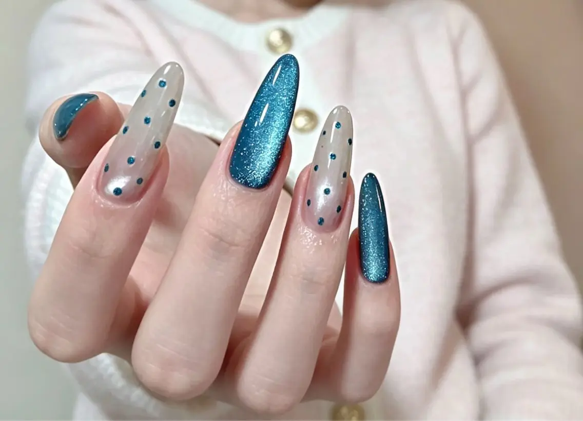 ネイル ドット マグネットネイル シンプルネイル ハンドネイル nail salon Brillantのネイルデザイン