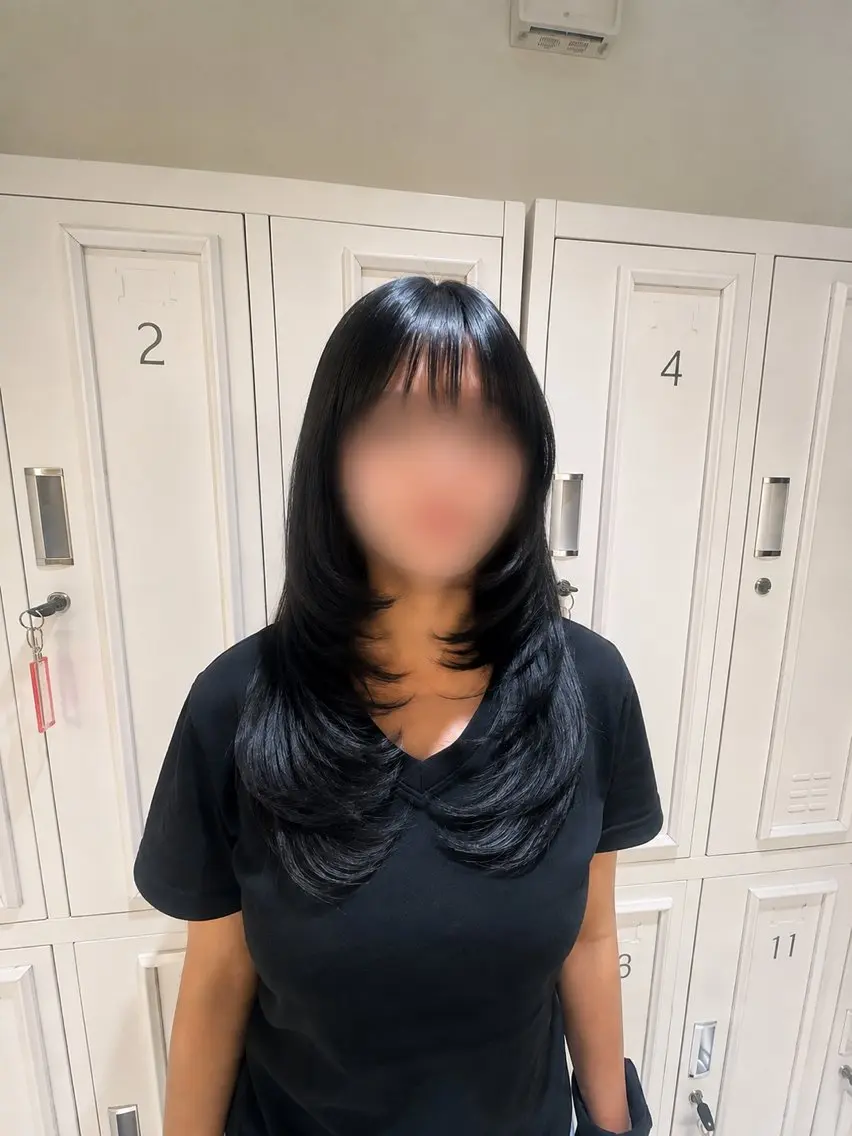 ロング カラー 橋本 天愛のヘアスタイル