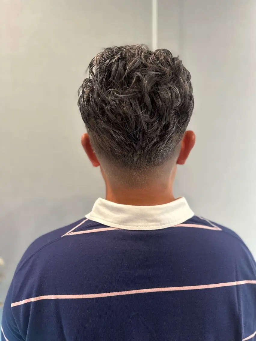 ショート カラー メンズ メンズメッシュ メッシュ カット ヘアカラー K Harukaのヘアスタイル