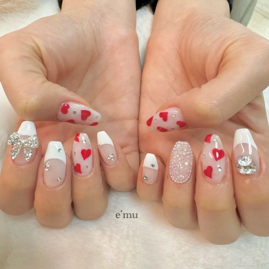ネイル ガーリー ハート nail salon e'mu💐のネイルデザイン