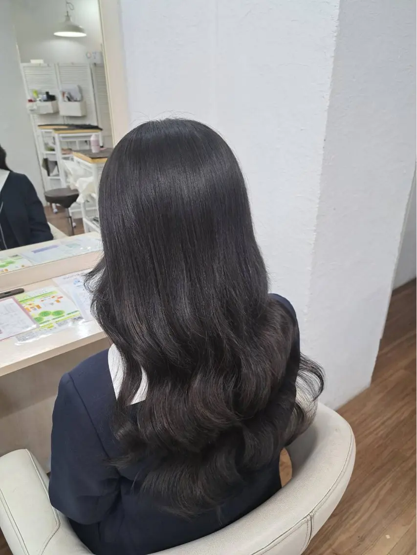 ロング カラー エクステ ロング エクステ GLOSS 心斎橋 山上のヘアスタイル