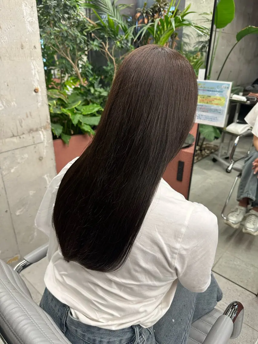 🎀1~3cmのメンテナンスカット＋カラー＋トリートメント🎀の写真