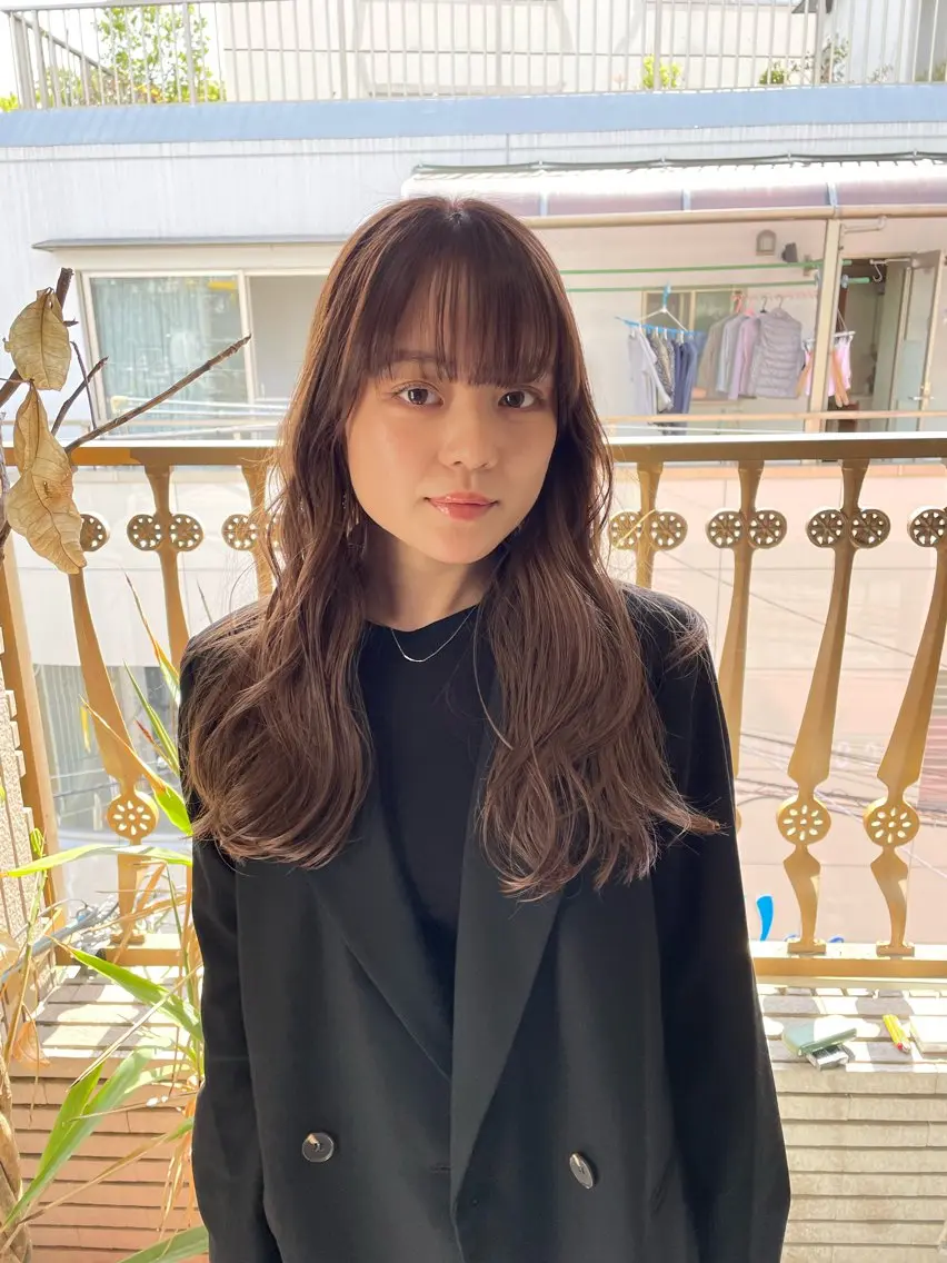 ロング カラー ベージュカラー ブリーチ カット ヘアカラー トリートメント レイヤーカット🎀 kanaのヘアスタイル