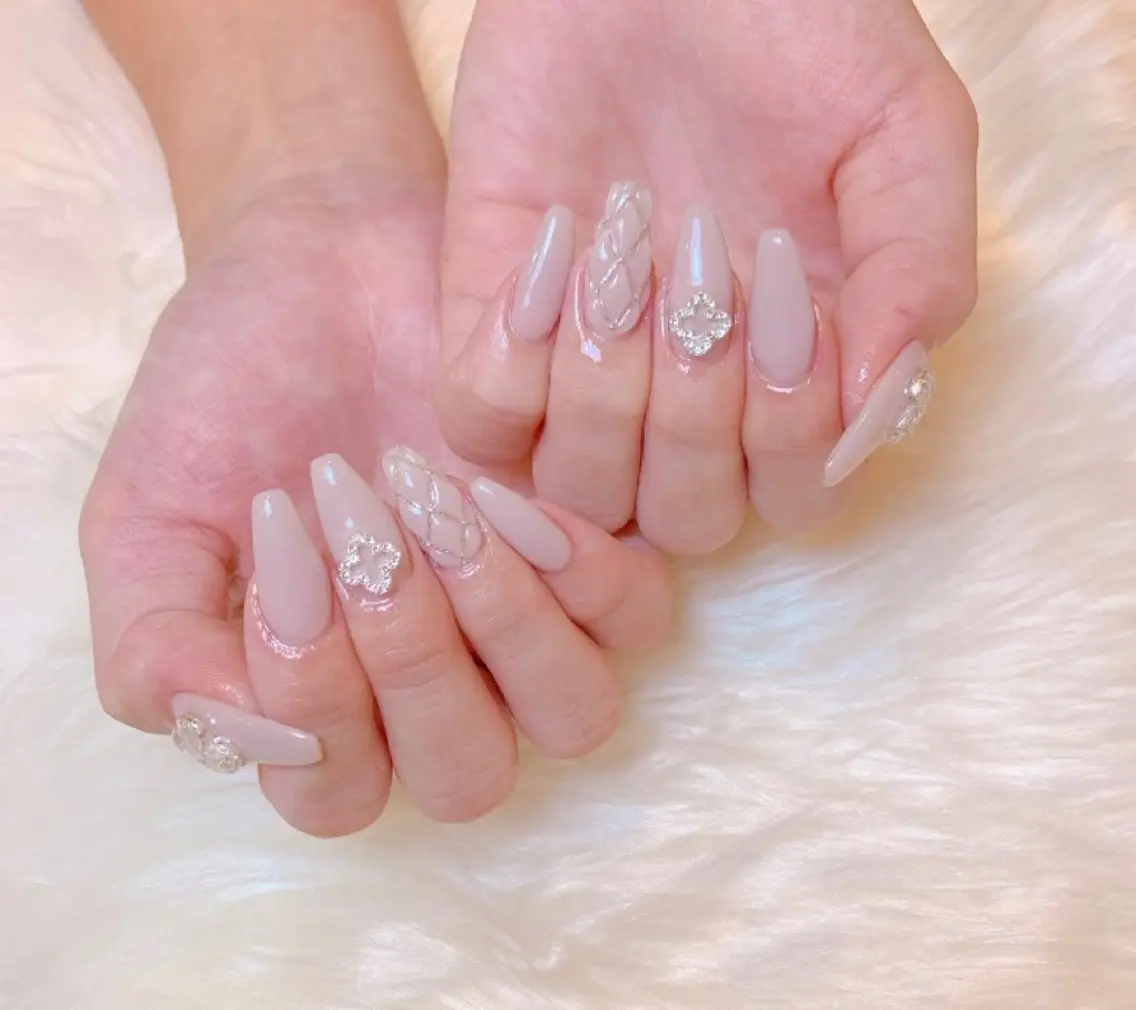 ネイル アートネイル ジェルネイル YK Beauty Salonのマツエク・マツパデザイン