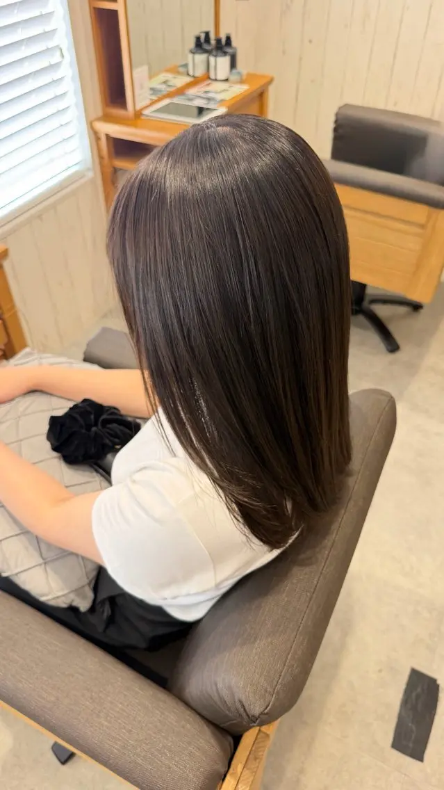 カラー 阿部 楓のヘアスタイル