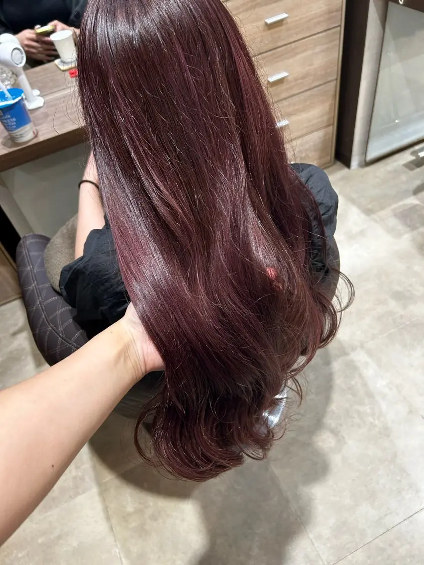 ロング ピンクブラウン ❤️🔥 RENA❤️🔥のヘアスタイル