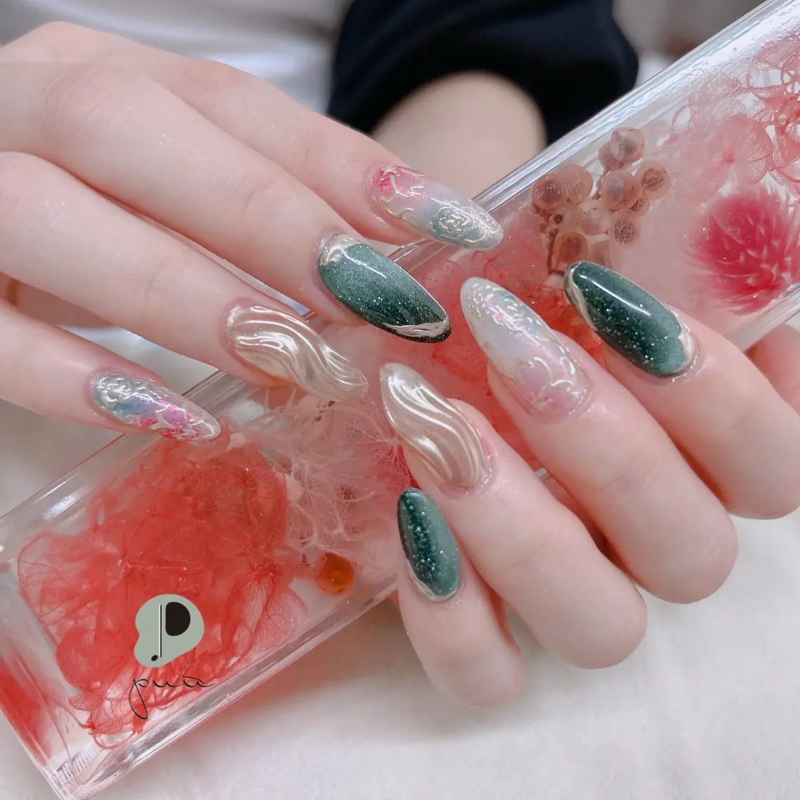 ネイル 成人式 フラッシュネイル フラッシュマグ ミラーネイル スカルプネイル ハンドネイル Nail salon puu kyotoのネイルデザイン