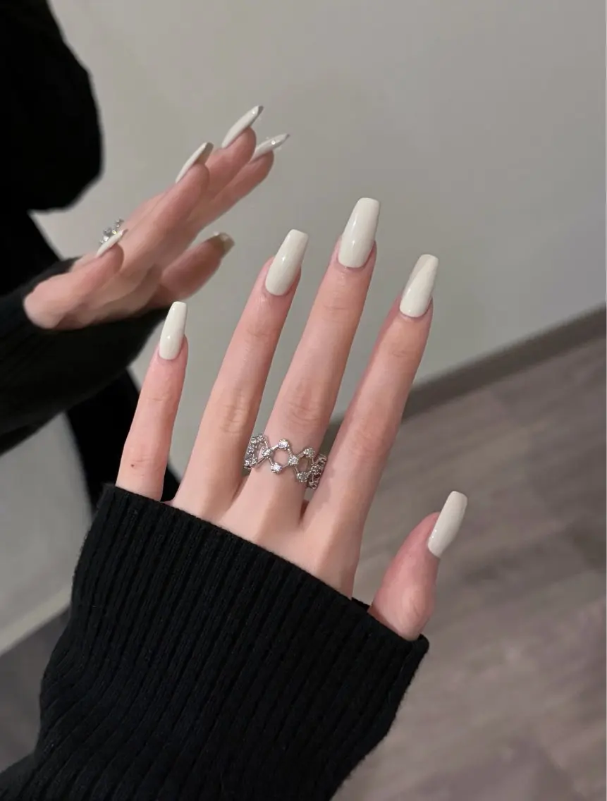 🩰長さ出し＋ワンカラー✨6980¥🥂200色以上からお好きなカラーを選択可能♪💅の写真