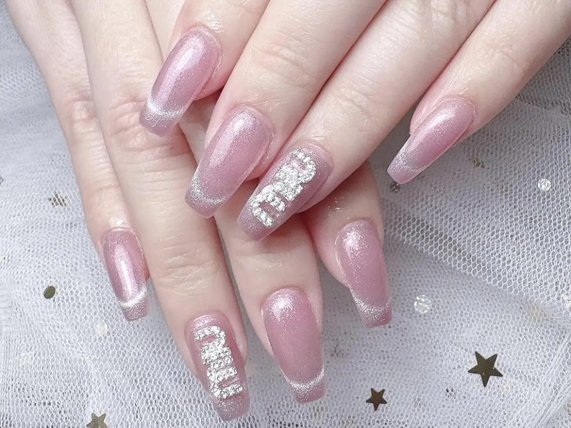 ネイル リリ 奈🎀のネイルデザイン