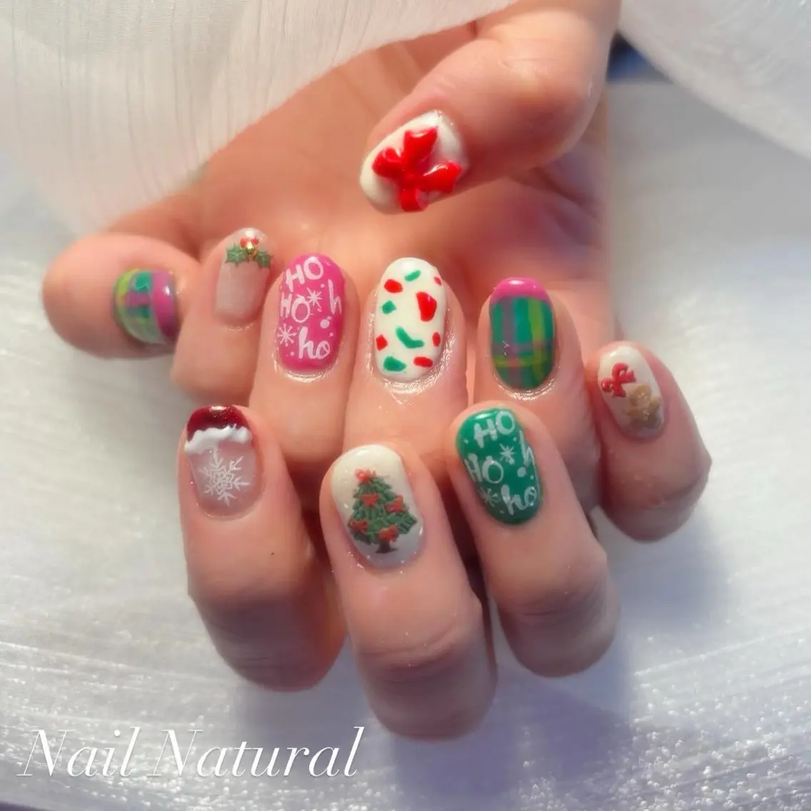 ネイル フラッシュネイル フットネイル フレンチネイル ジェルネイル ガラスフレンチ ハンドネイル Nail salon Natulalのネイルデザイン