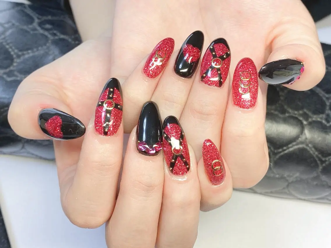 ネイル ハート ラメ(グリッター) ピンク ハンドネイル Ｎail Ｓalon ertiのネイルデザイン