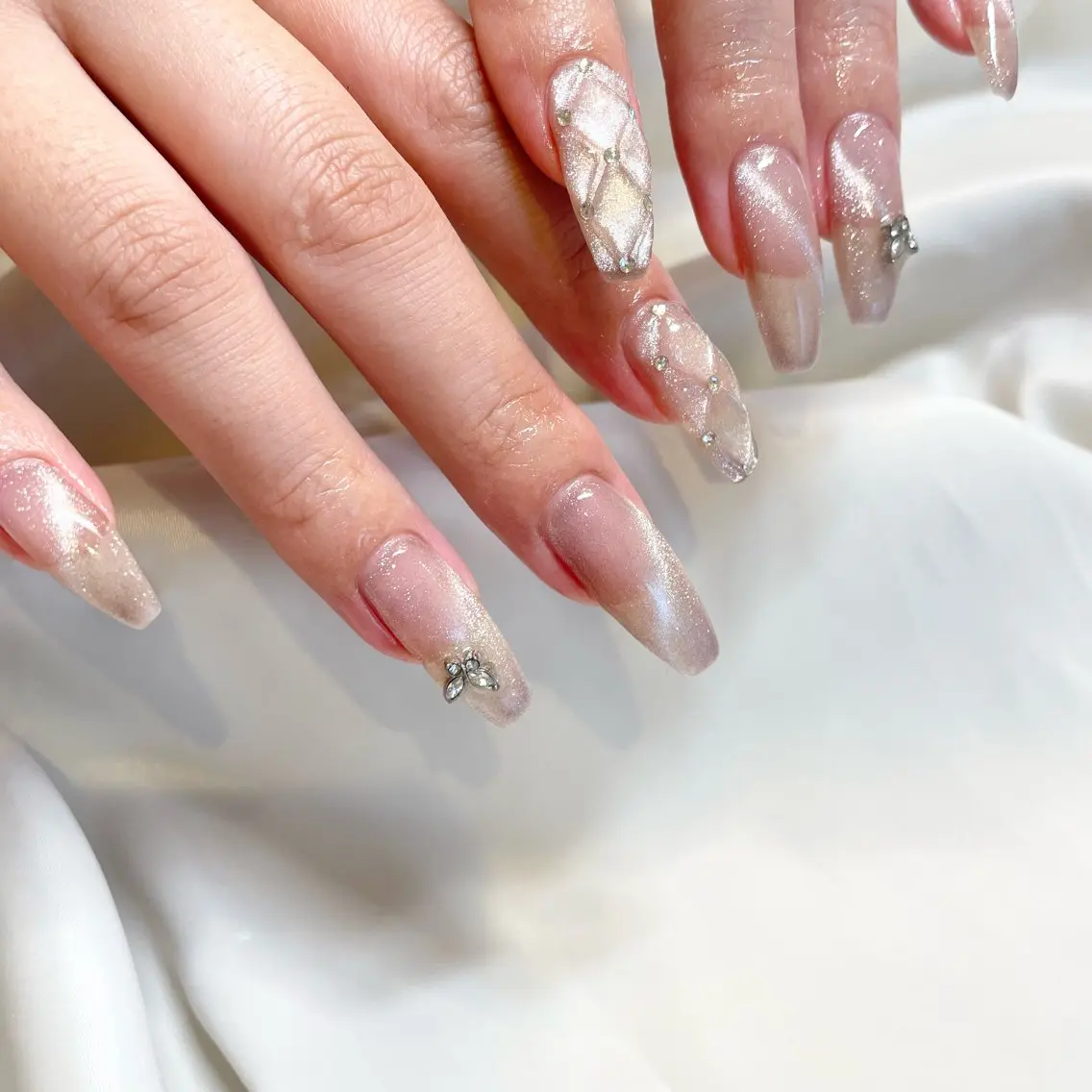 ネイル マグネットネイル ハンドネイル ui nailのネイルデザイン