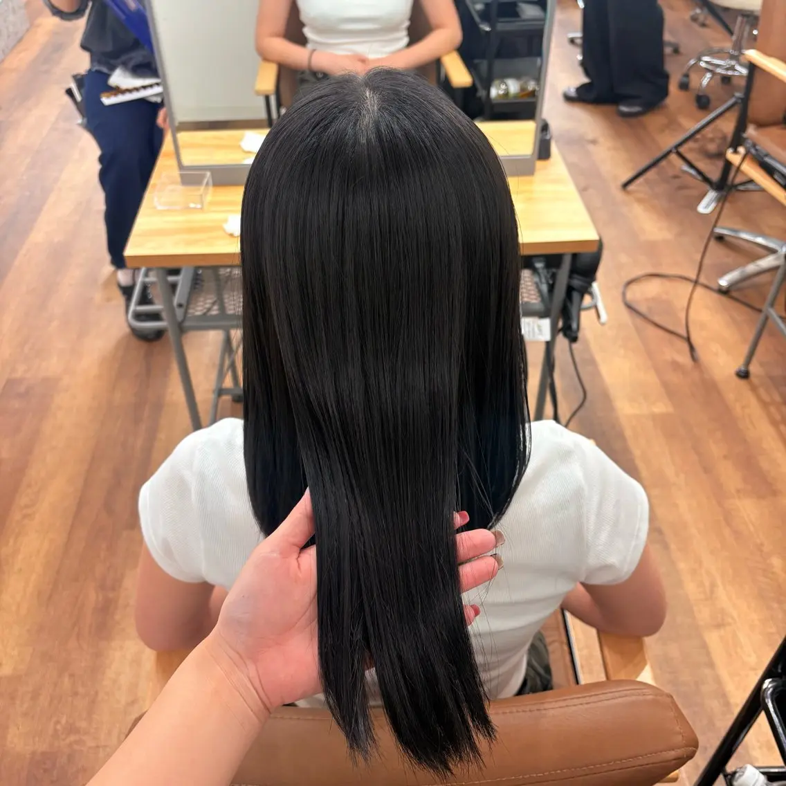 セミロング まなか-Clap by Tetote-のヘアスタイル