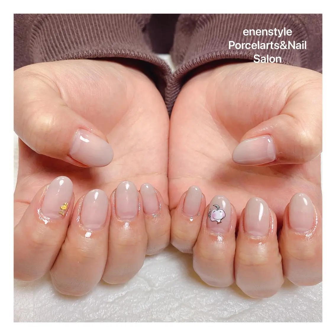 ミディアム ネイル ハンドネイル 🐾enen style 🐾のネイルデザイン