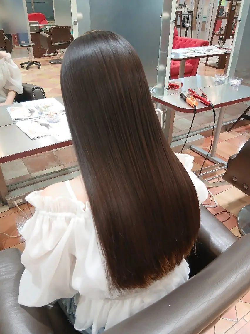 ロング カット 縮毛矯正 トリートメント 佐賀で美髪を作る人 山内　泰輝のヘアスタイル