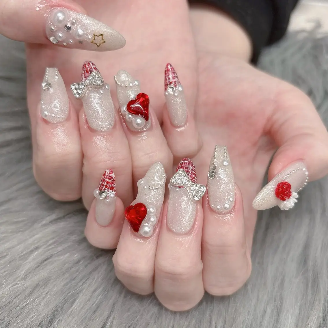 ネイル pomy nail CHISAKIのネイルデザイン