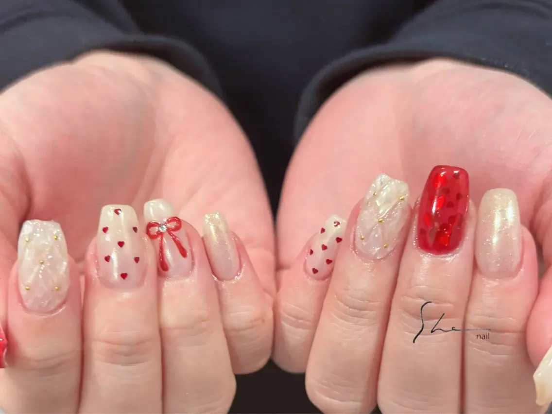 ネイル ハート バレンタイン ハンドネイル SHE adusaのネイルデザイン