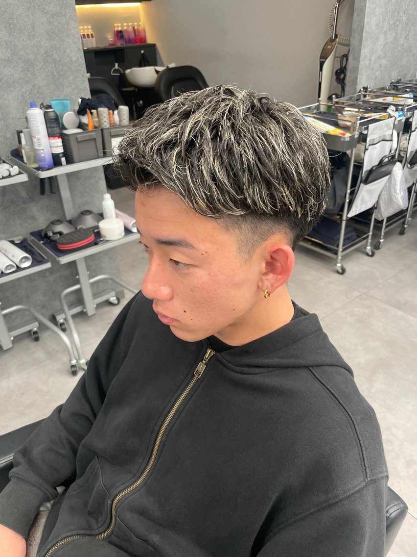 カラー メンズ ヘアカラー 【ALEAP】メンズ リョウスケのヘアスタイル