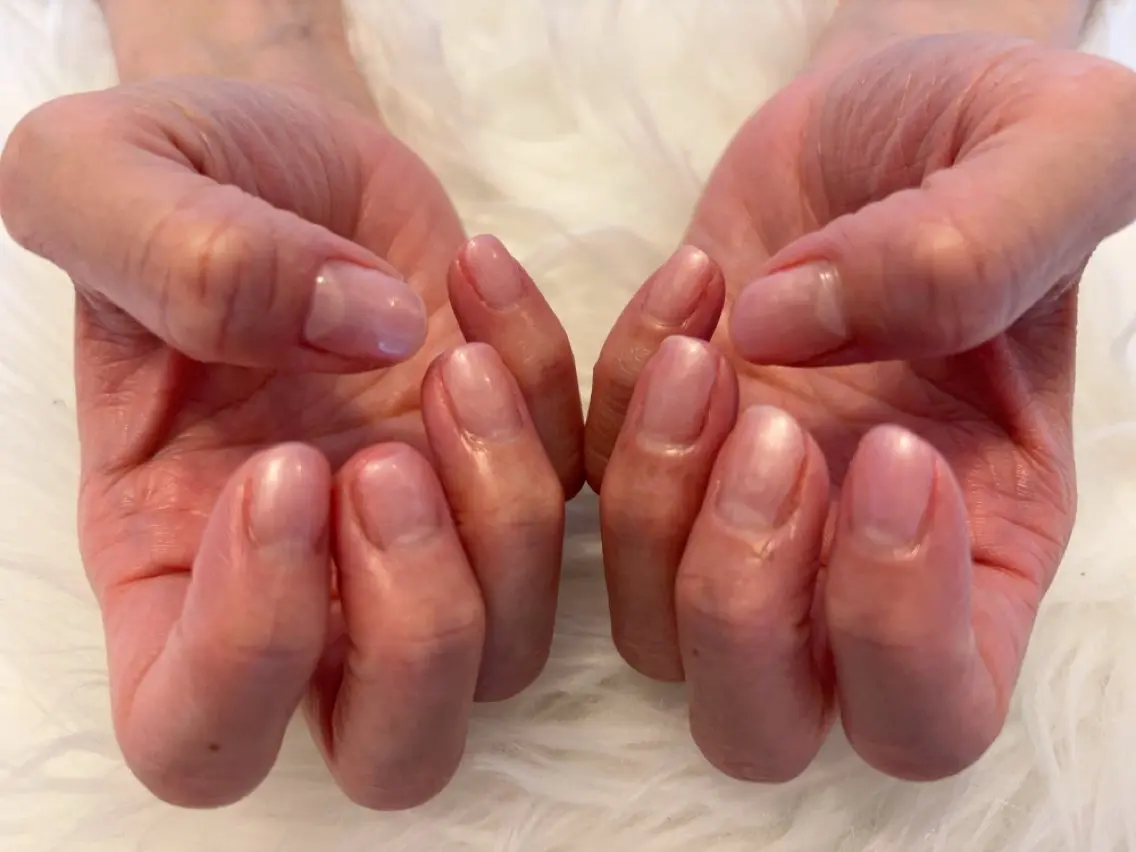 ネイル 卒業式 komohana salon🌺のネイルデザイン