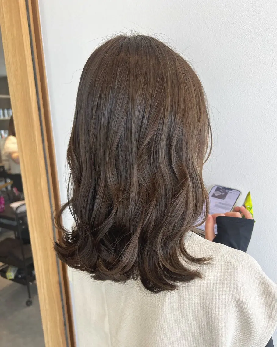 ミディアム カラー パーマ ヘアアレンジ メンズ カット ヘアカラー トリートメント 透明感カラー/ 新潟万代/池野里衣のヘアスタイル
