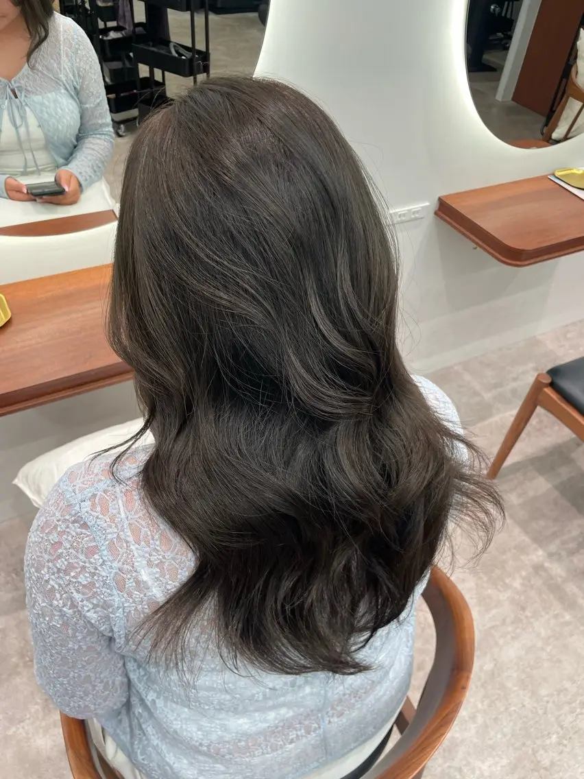 ロング ヘアカラー 透明感カラー / harukaのヘアスタイル