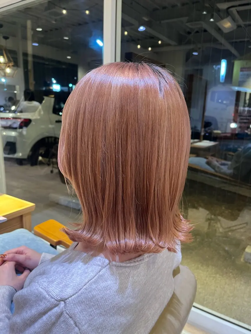 ミディアム 切りっぱなしボブ ボブ 加藤 菜々子のヘアスタイル