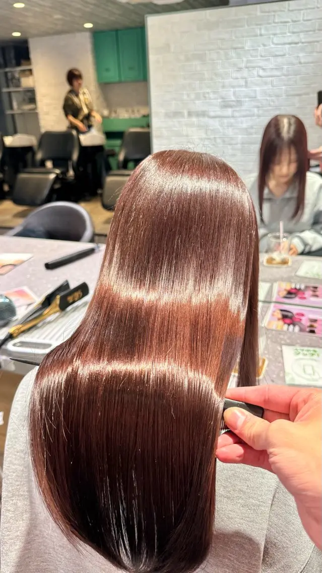 ロング カラー ブラウンカラー 透明感カラー ピンクカラー ピンクブラウン 髪質改善 カット ヘアカラー トリートメント 髪質改善/縮毛矯正 /レイヤー/珠羽のヘアスタイル