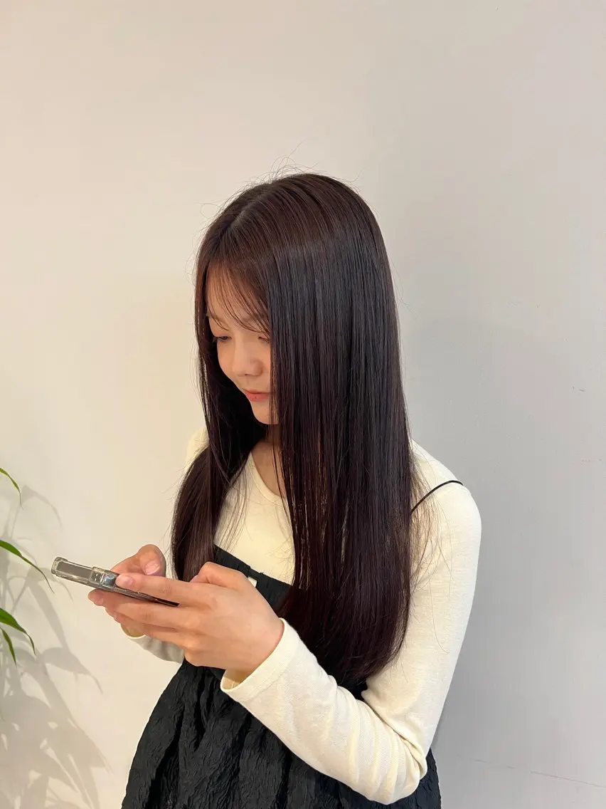 ロング カラー ブラウンカラー 透明感カラー モカブラウン ヘアカラー 竹内 愛花のヘアスタイル