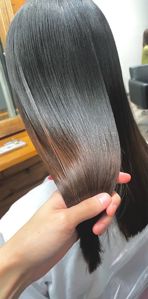 ロング カット 縮毛矯正 トリートメント Shutter RYOのヘアスタイル