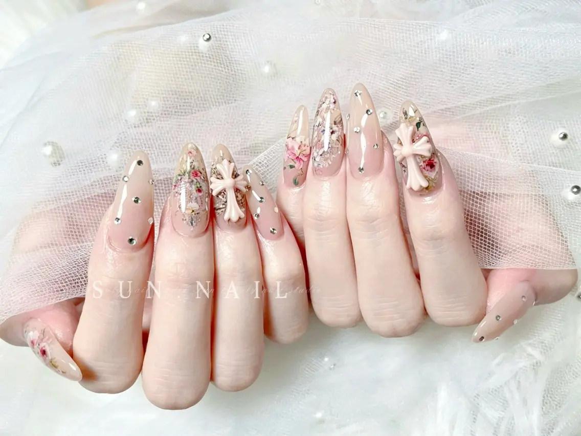 ネイル ハンドネイル ハンドケア SUN nail上本町のネイルデザイン