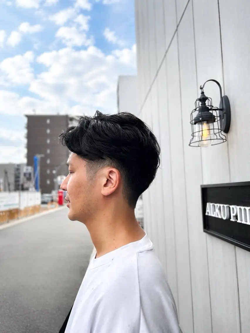ショート メンズ くせ毛 カット 辻 雅也のヘアスタイル