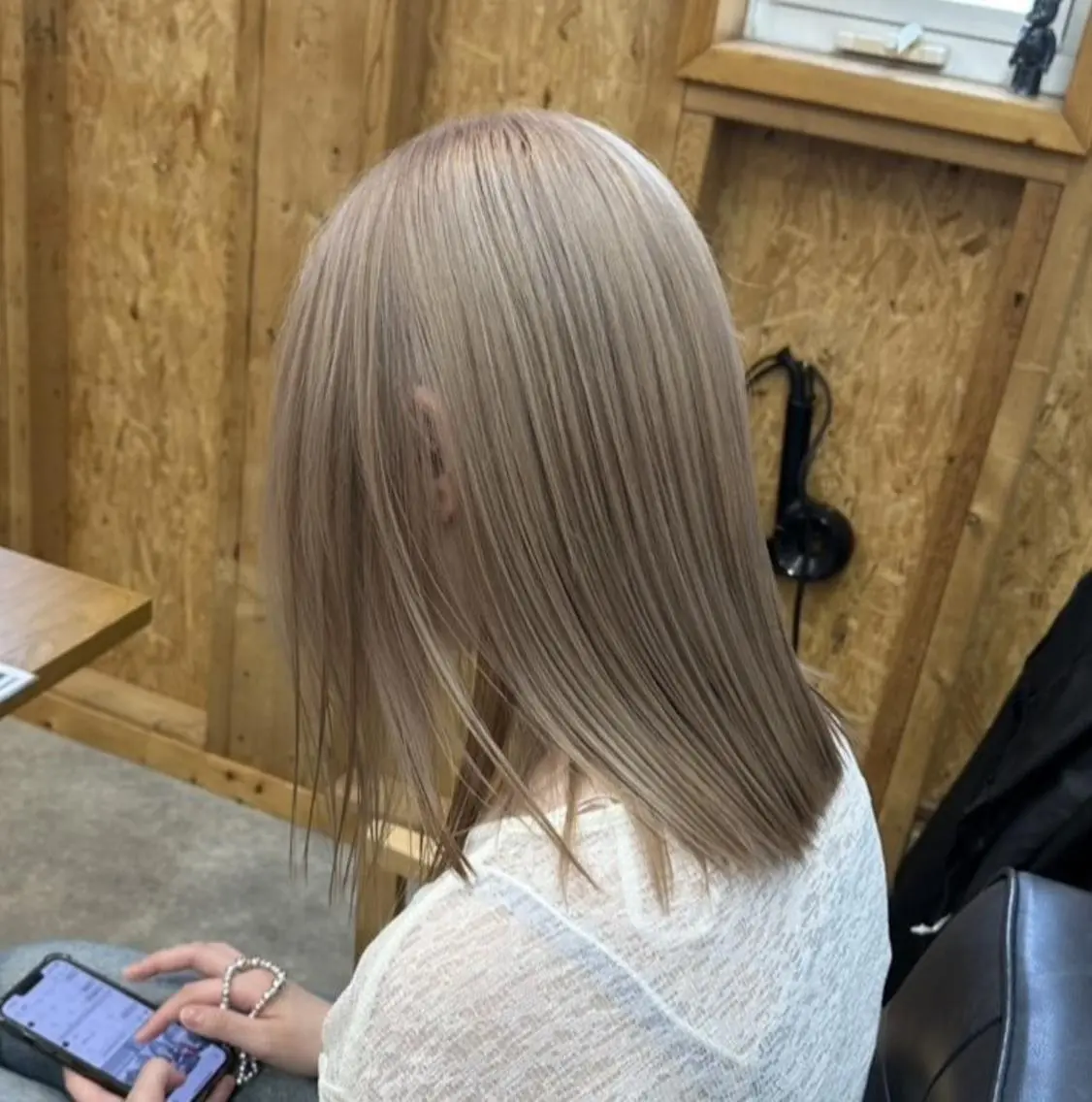 ミディアム ダブルカラーモデ ル募集中/もえのヘアスタイル
