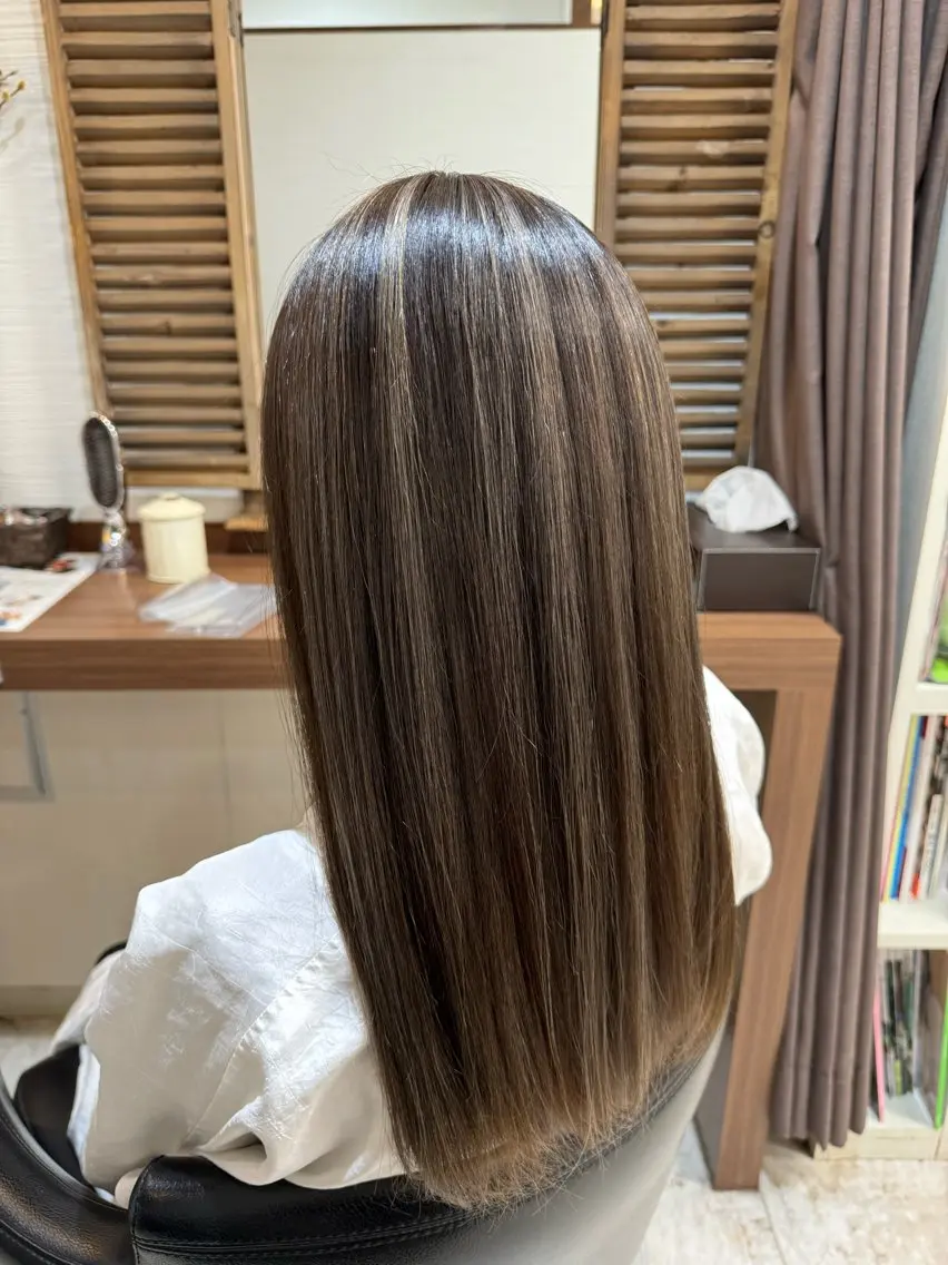 結んでも下ろしても可愛い🩷お洒落ハイライト✨の写真