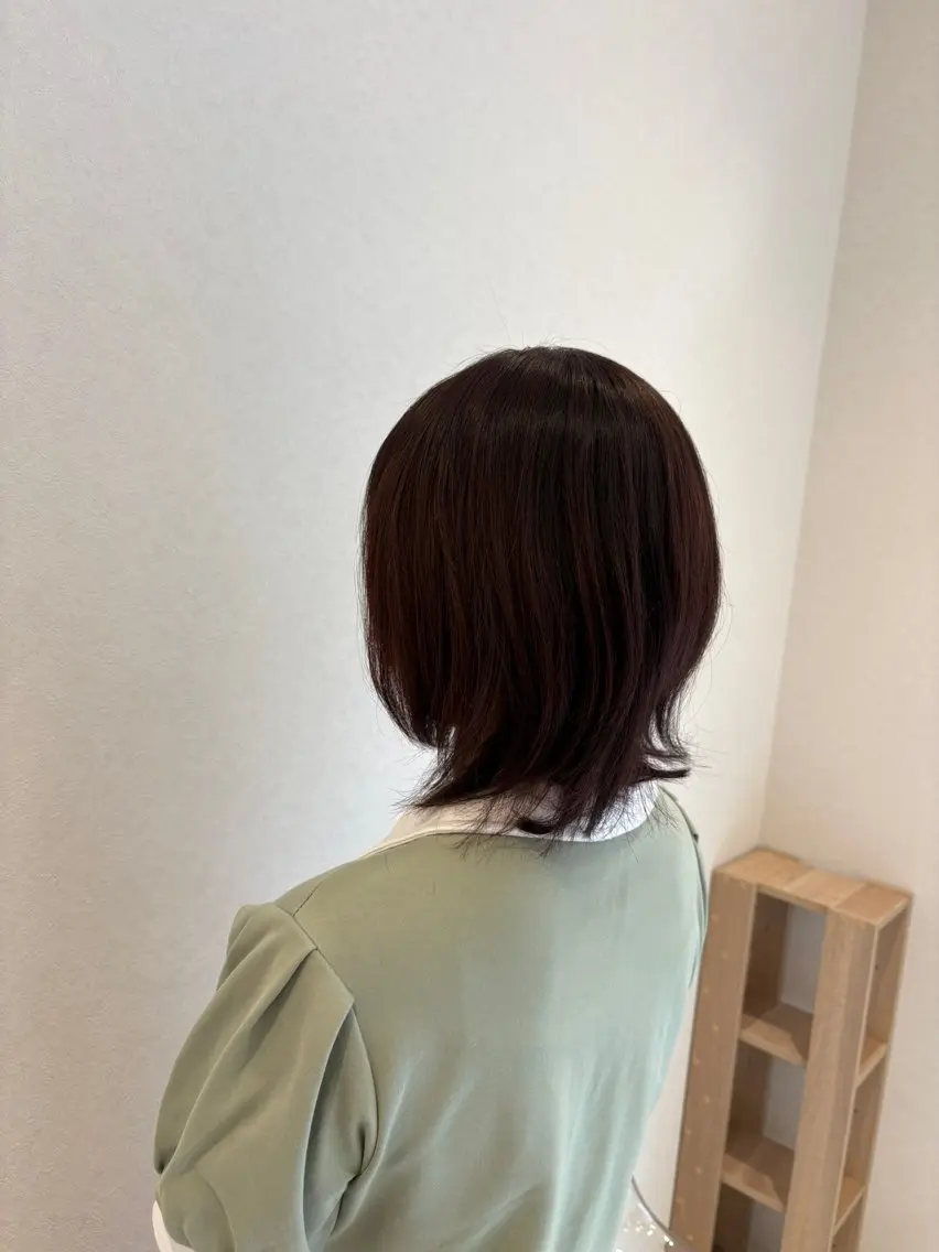 セミロング カット ヘアカラー イシカワ ユウタのヘアスタイル
