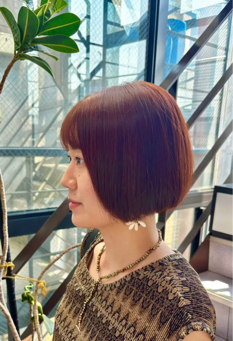 ショート カット ヘアカラー 白土 さくらのヘアスタイル