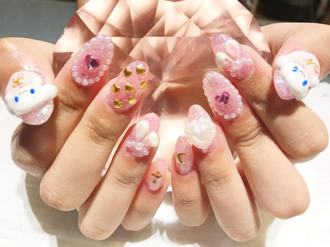 ネイル アートネイル 長さ出し ジェルネイル ラメ(グリッター) スカルプネイル YUN 💅のネイルデザイン