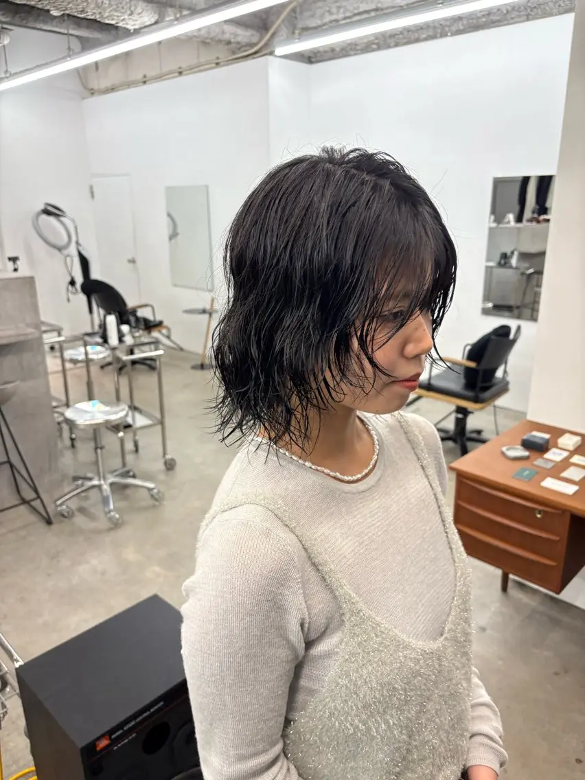ミディアム ミディアムパーマ ボブ ウルフカット カット パーマ トリートメント 【お洒落パーマ】 Elme　肥塚康汰郎のヘアスタイル