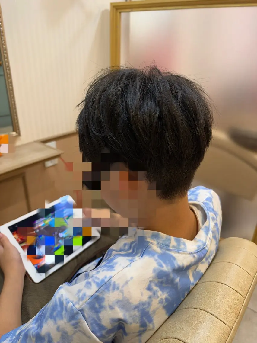 メンズ 山田 愛のヘアスタイル