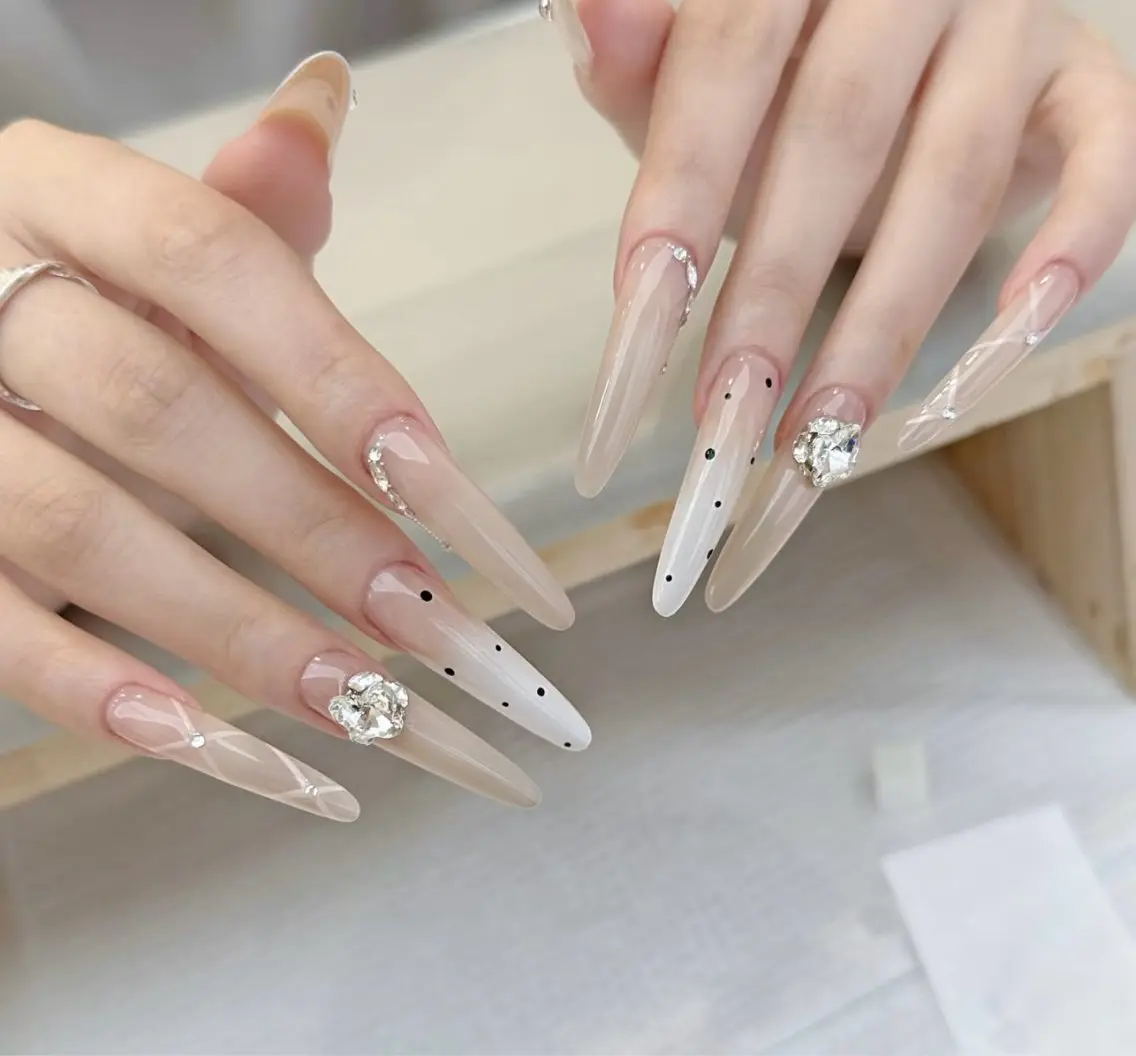 ネイル ハンドネイル D-BEAUTY Nailsalonのネイルデザイン