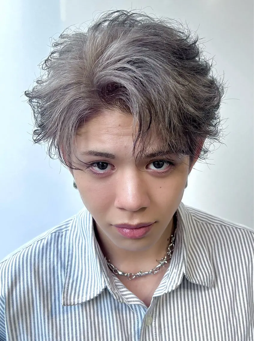 ショート カラー メンズ ショートヘア 湖城 恵吾のヘアスタイル