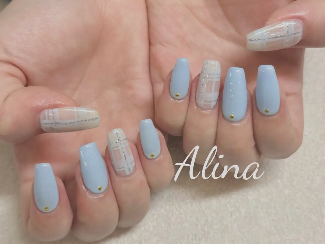 セミロング ハンドネイル Alina エリナのネイルデザイン