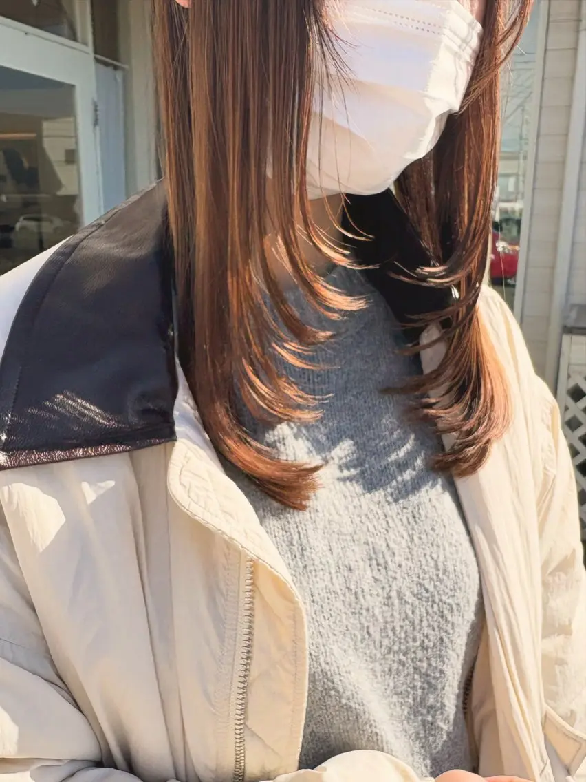 セミロング kouda yuukaのヘアスタイル