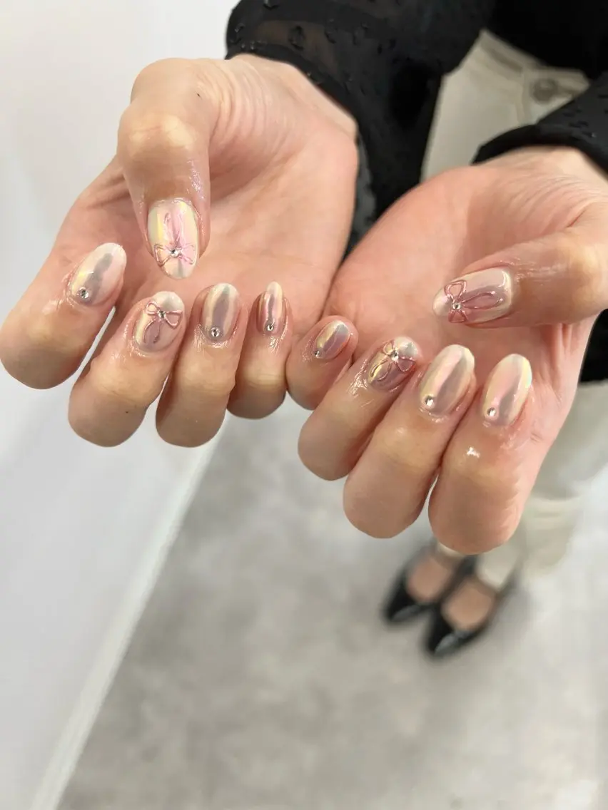 ネイル オーロラネイル ジェルネイル 韓国ネイル ミラーネイル パラジェル ハンドネイル ハンドケア Bana_ Nailのネイルデザイン