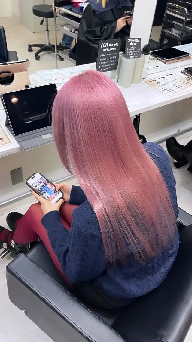 ロング カラー カット ヘアカラー トリートメント レイヤー×ブリーチ ×エクステ💫ひかるのヘアスタイル