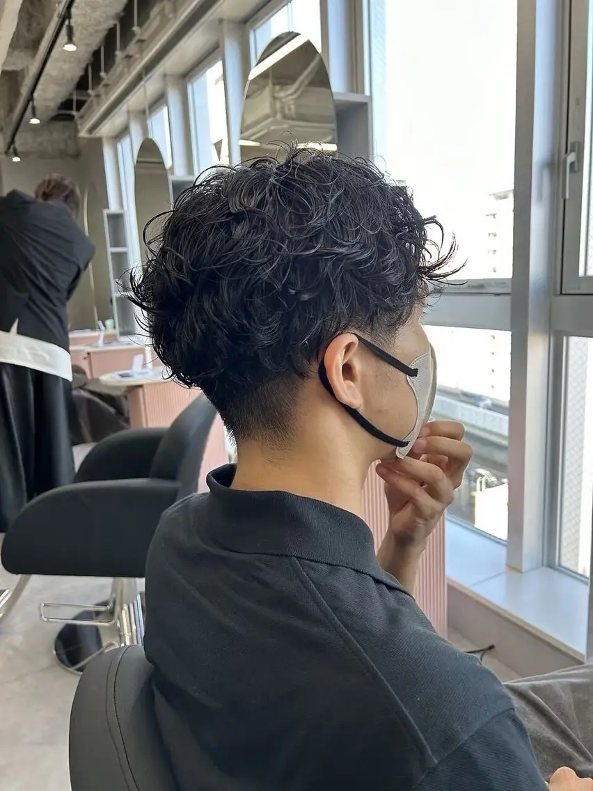 ショート カラー メンズ The Ect 江坂Kurumiのヘアスタイル