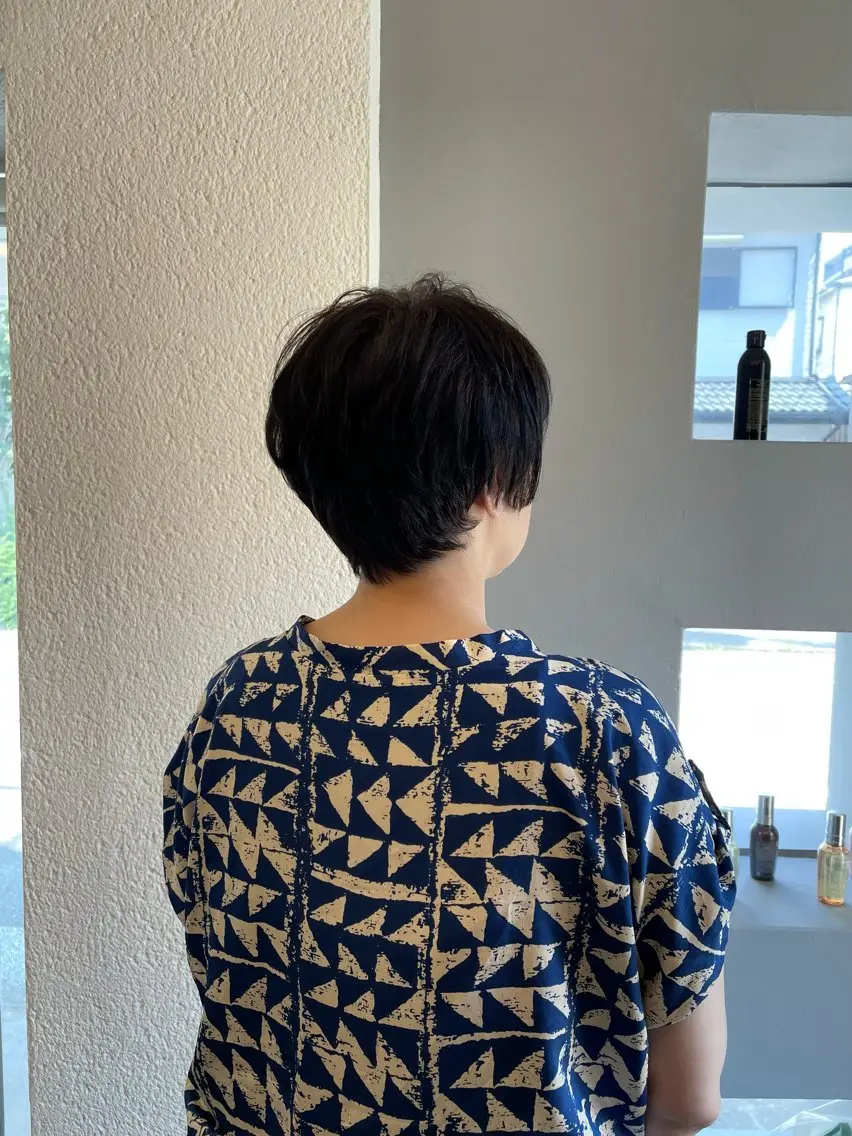 ショート 吉富 博美のヘアスタイル