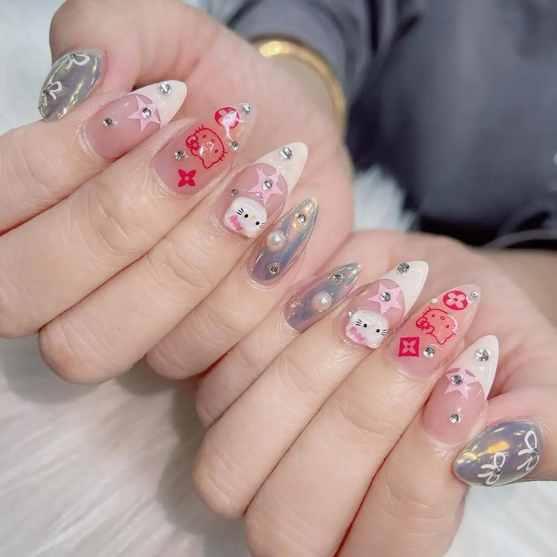 ネイル ハンドネイル ハンドケア Nova Nail Nambaのネイルデザイン