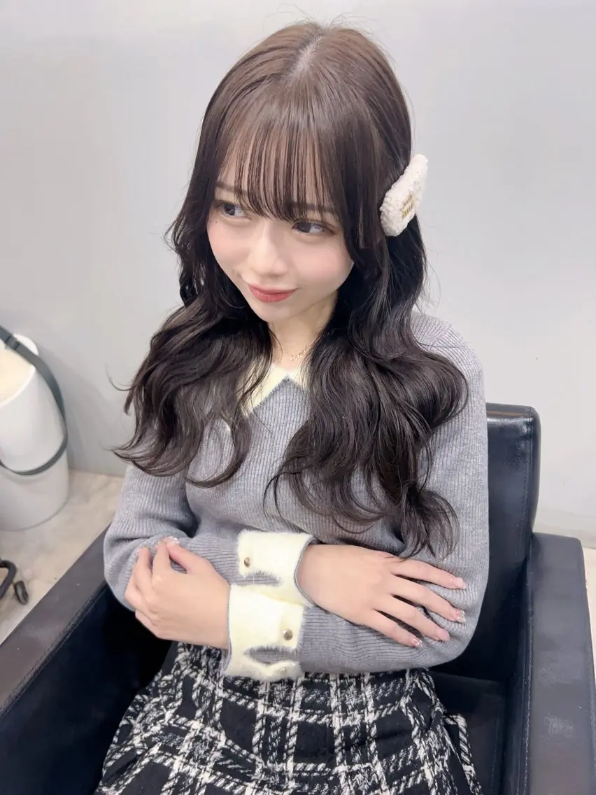 ロング カラー カット ヘアカラー 🪞上品で可愛い韓国 ヘア🪞Rikutoのヘアスタイル