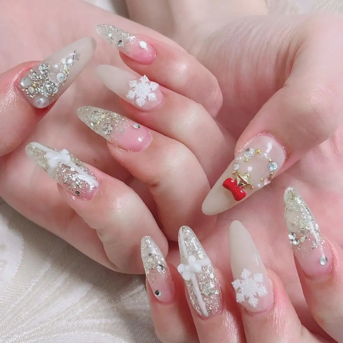 ネイル ハンドネイル 🩷Yun nail Salon 本店🩷のネイルデザイン